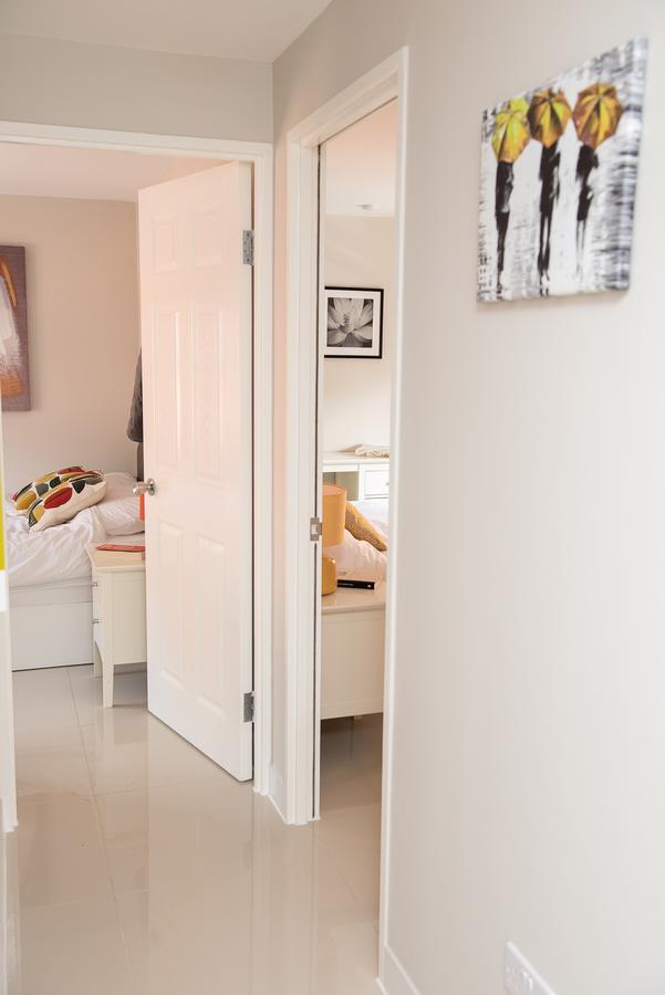 Pinehill Rooms Reading Exteriör bild